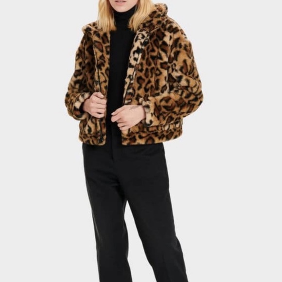 UGG Leopard Faux Fur Mandy Hoodie - Picture 9 of 16